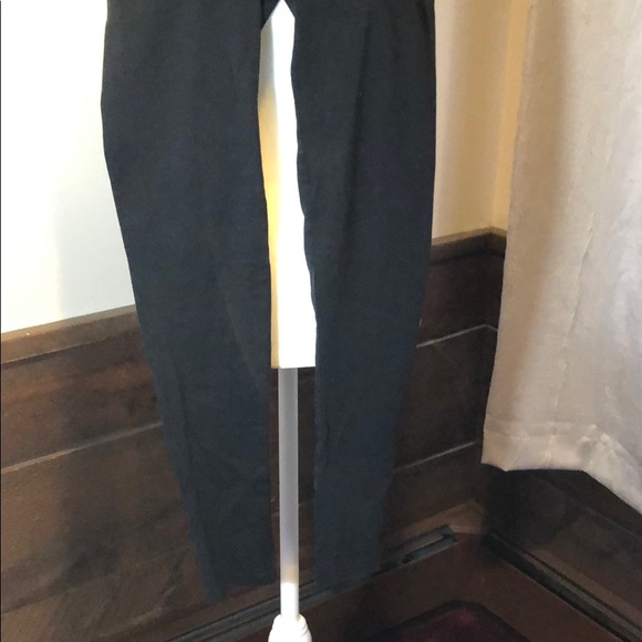 Pink Victoria’s Secret Yoga Pants - Picture 4 of 7